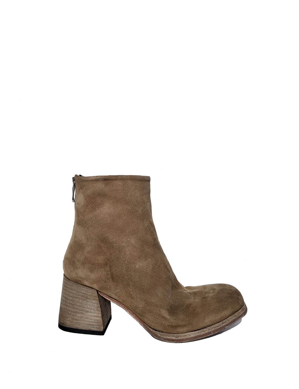 Women's ankle boots in...